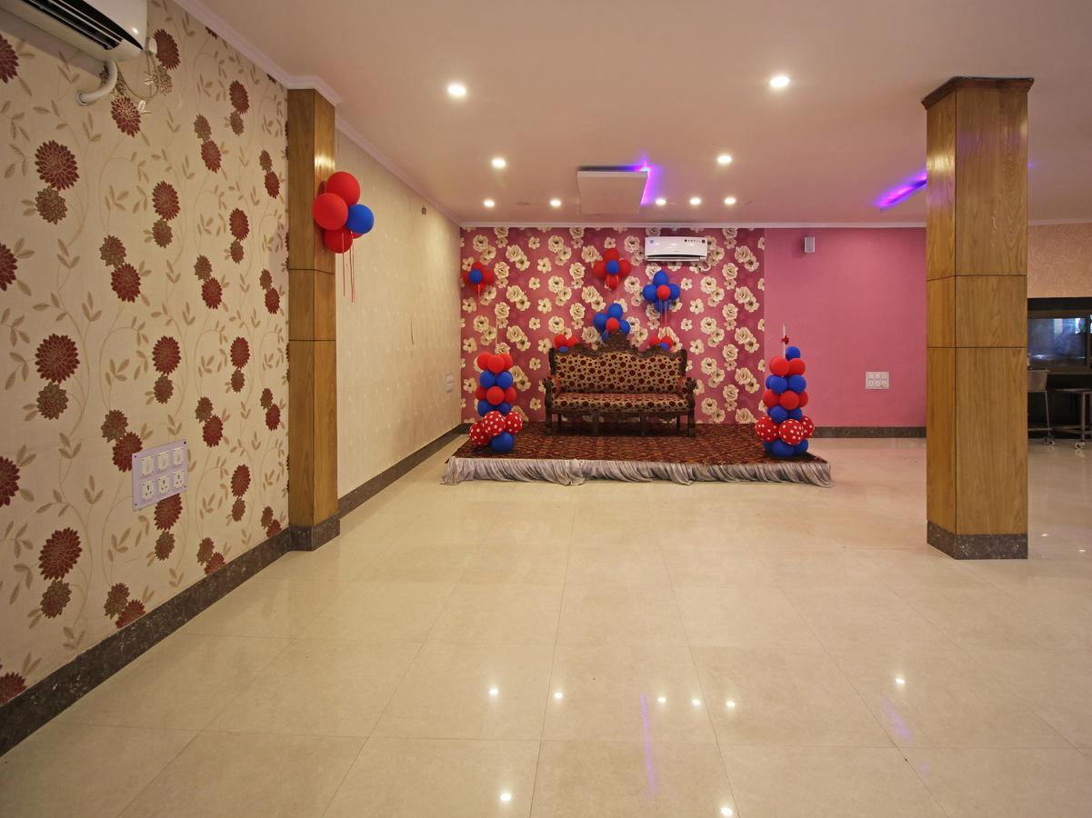 Oyo 3477 Misti Inn Джамшедпур Екстериор снимка